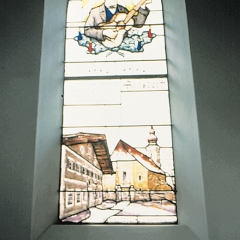 Gruber-Fenster der Stille-Nacht-Kapelle Oberndorf bei Salzburg
